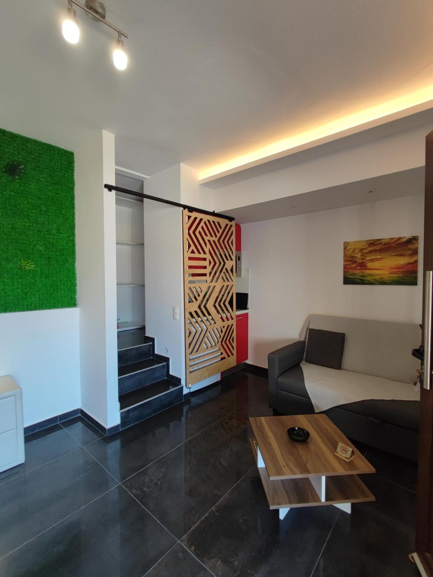 Theasis 4 Luxury Studio With Sea View Неос-Мармарас Экстерьер фото